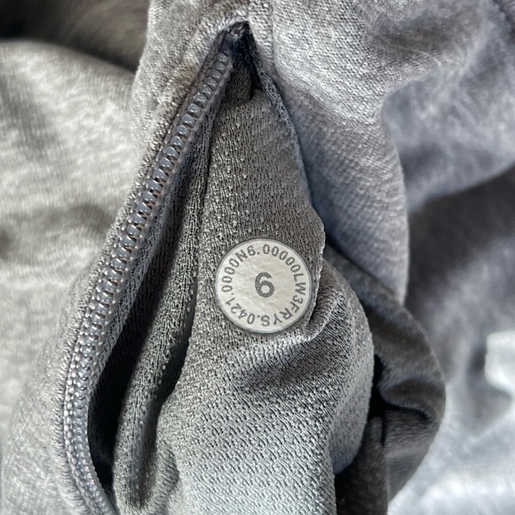 Lululemon gray pullover Cowl neck sweater size 6 - Picture 5 of 7